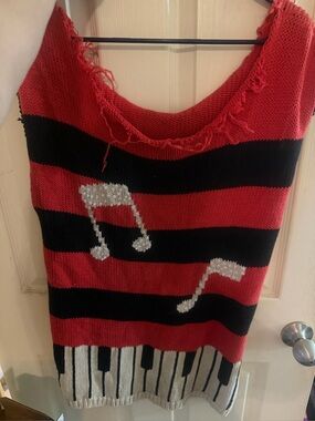 Red and Black Musical Note Knit Tank Top with Piano Key Hem